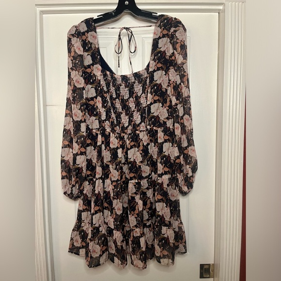 ASTR the Label NWOT Alayna Dress. Size XL - Picture 4 of 6